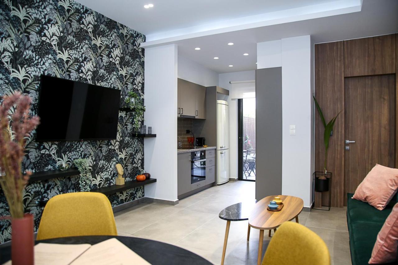 Caravin Wanderhome, 5 Min From Metro Nea Ionia Atenas Exterior foto