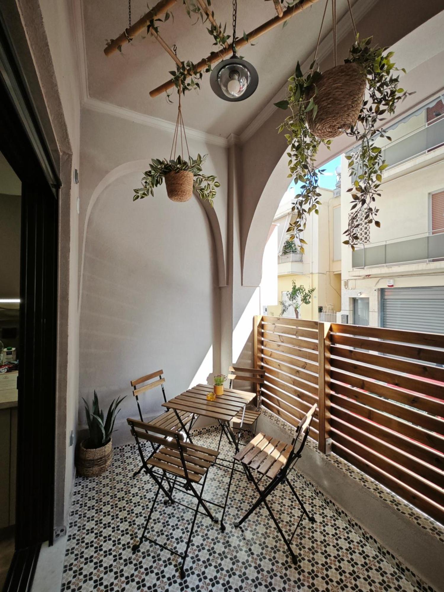 Caravin Wanderhome, 5 Min From Metro Nea Ionia Atenas Exterior foto